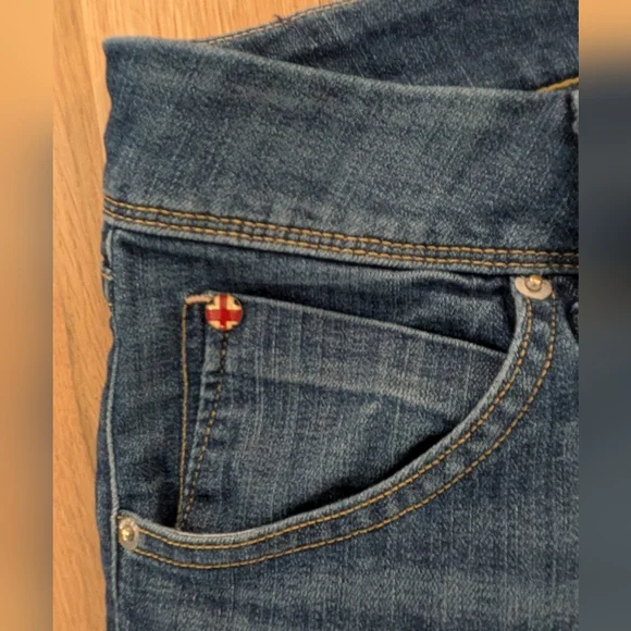 Hudson Women's Beth Baby Boot Cut Bean Blue Jeans, Size 32 - Picture 9 of 11